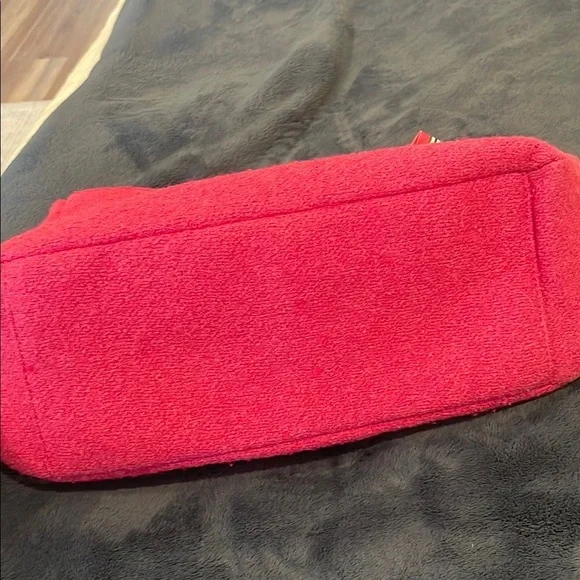 Goldie Pink Shoulder Bag with Chain-Link Handles and Decorative Embellishment - Picture 4 of 12